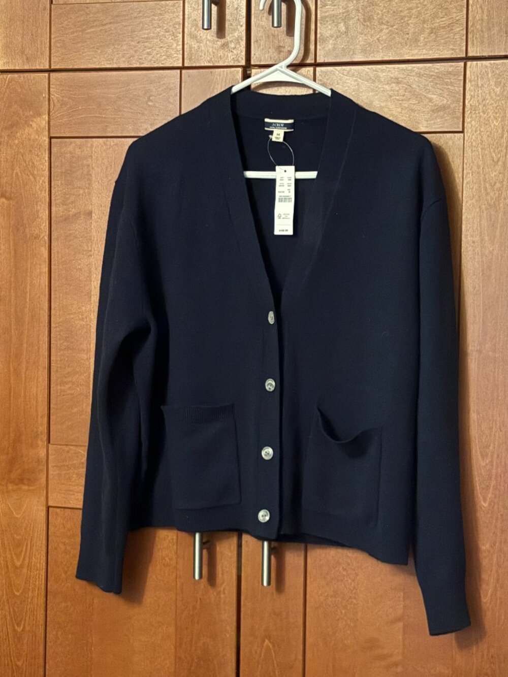 J. Crew Woman's Sz M Buttom Down V-neck Navy Sweater Preppy Classic Style  $178